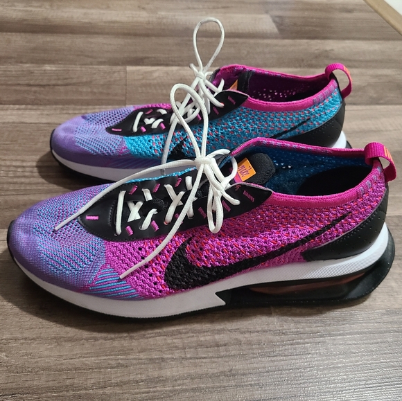 Nike Air Max Flyknit Racer Fuchsia Dream - Picture 2 of 10